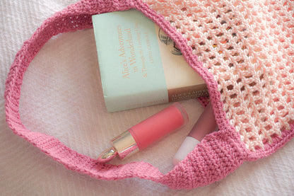 Pattern - Pink Pony Tote - English