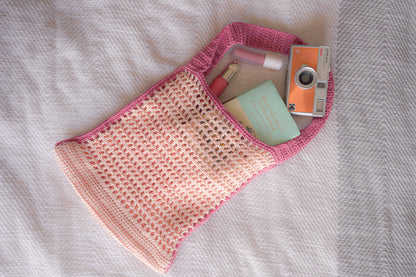 Pattern - Pink Pony Tote - English